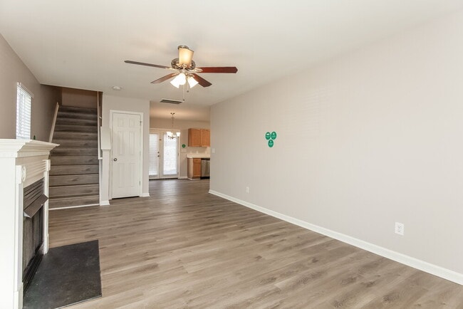 Photo - 6819 Jamison Ln