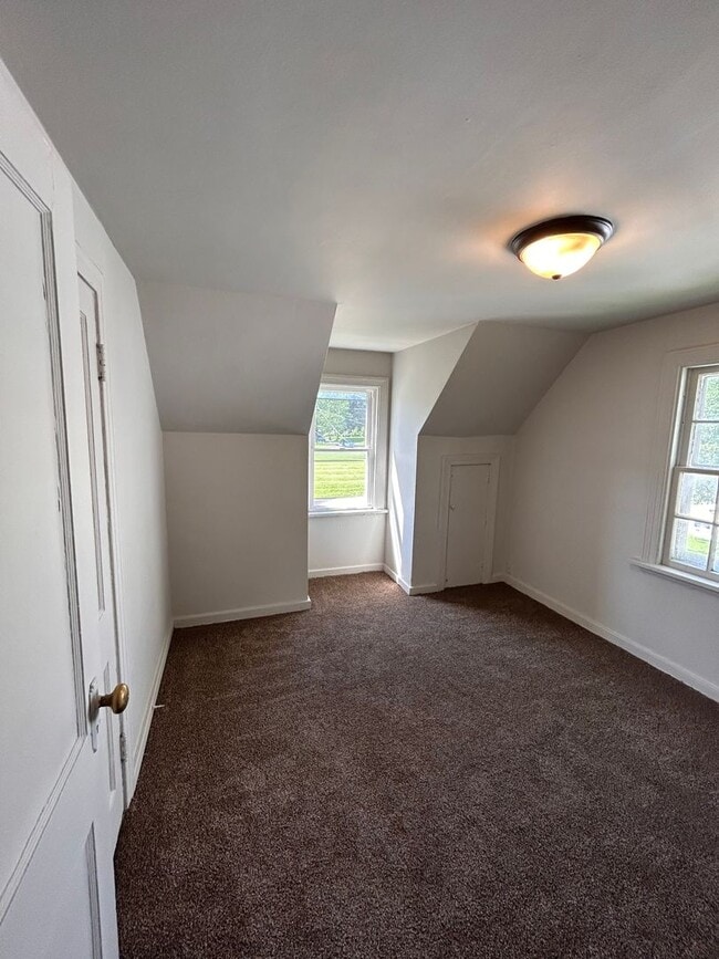 Photo - 1419 Baxter St