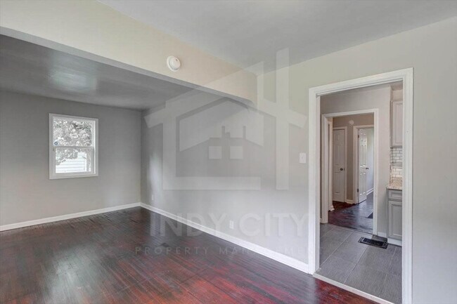 Photo - 3422 Kinnear Ave