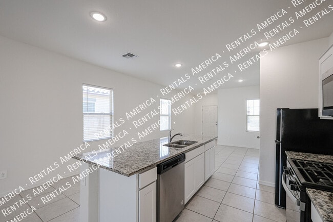 Photo - 5720 W Sunrise Dr