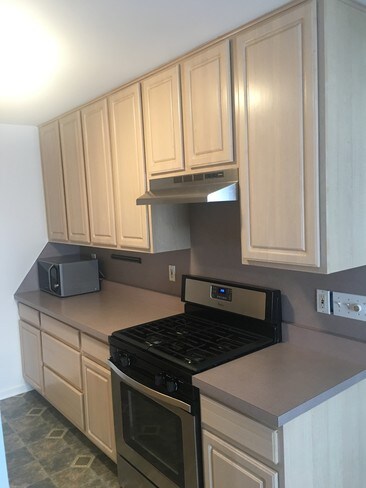 Photo - 1200 Hillside Ave Unit 705