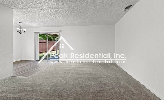 Photo - Updated 4bd/2ba North Sacramento Home with 2 Car Garage