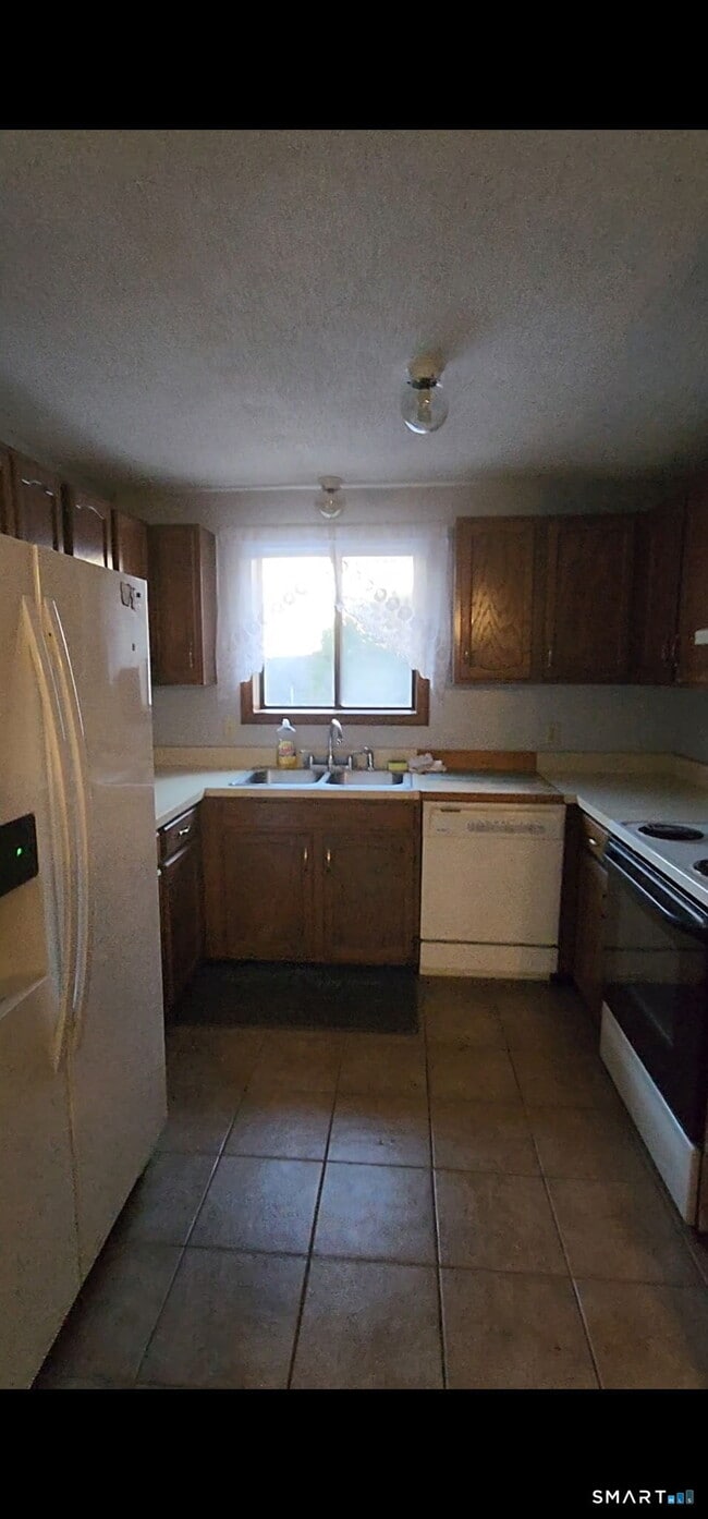 Photo - 33 Baxter Rd Unit 1E