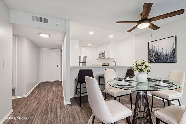 Photo - Harbor Villas