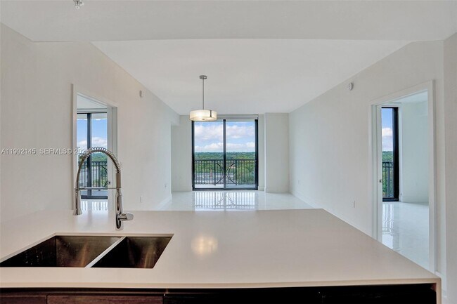 Photo - 301 Altara Ave Unit 819