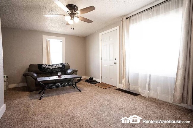 Photo - 2802 SE 8th St