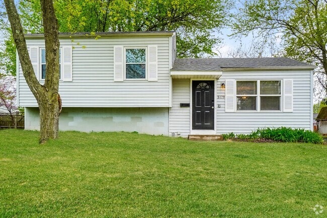 Building Photo - 3179 Latonia Rd Rental