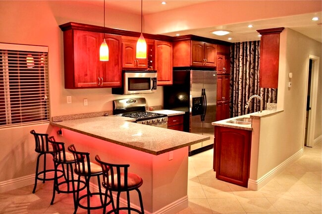 Photo - 528 N Parker St