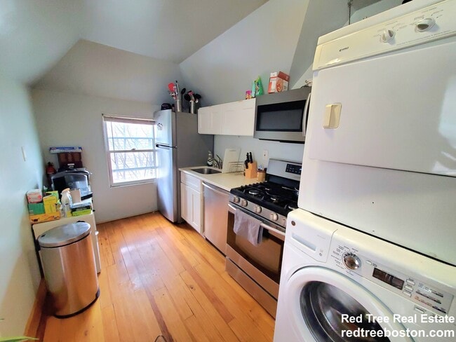 Photo - 12 Bennett St