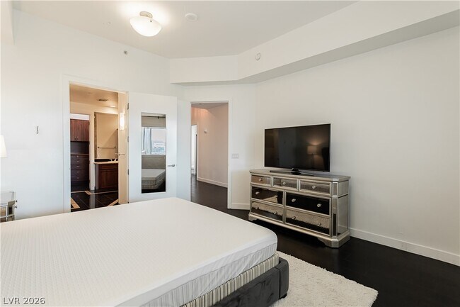 Photo - 360 E Desert Inn Rd Unit 1502