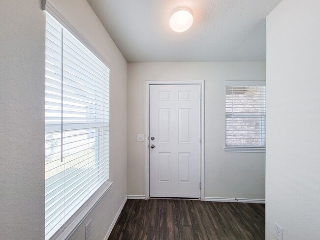 Photo - 5627 Savanna Pasture Rd