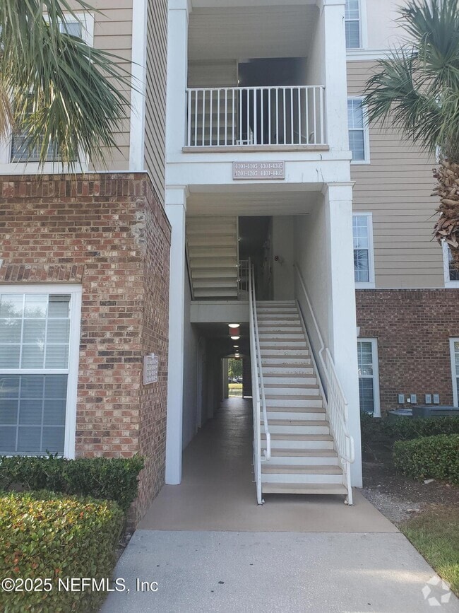 Building Photo - 11251 Campfield Dr Unit 4105 Rental