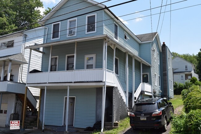 704 Main St Unit 704-5