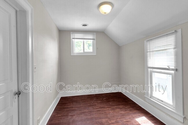 331 Schenck St Unit 2