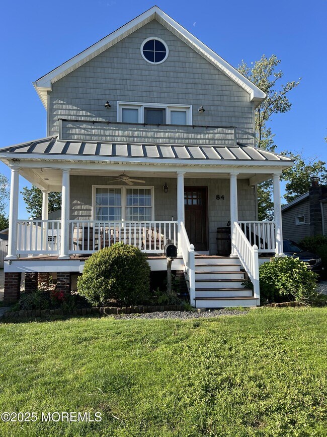 Photo - 84 Columbia Ave House