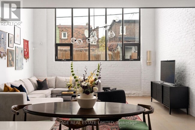 Photo - 50 Bartlett Ave