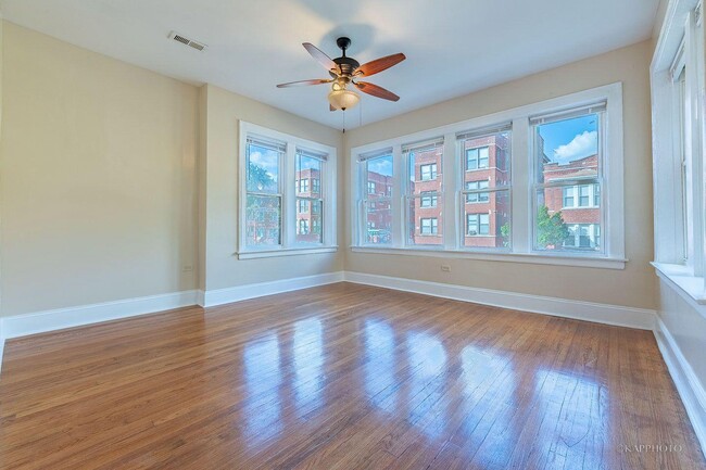 Photo - 6819 S Ridgeland Ave