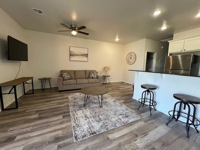 Photo - 1212 SW Oklahoma Ave Unidad Apt A