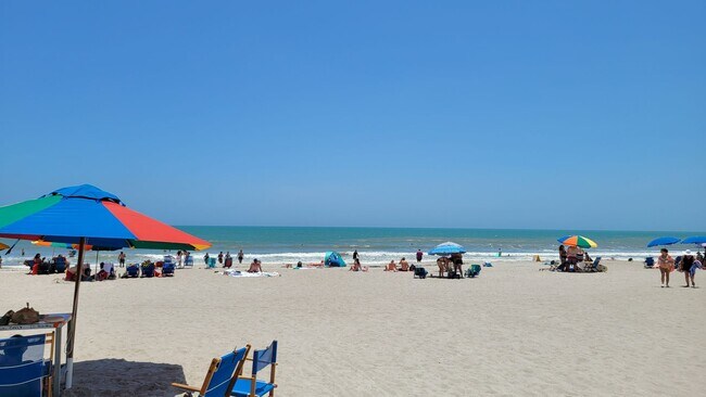 Fully Furnished Condo in the heart of Cocoa Beach-Available 10.1.24 to 4.30.25 - Fully Furnished Condo in the heart of Cocoa Beach-Available 10.1.24 to 4.30.25