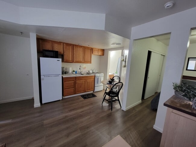 Sunset Apartments