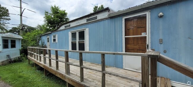 Building Photo - 2 Bedroom mobile home below Lancaster city