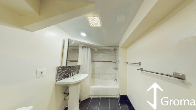 Photo - 3 Mark St Unit 1