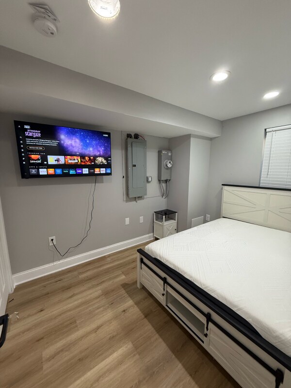 Photo - 2317 Barclay St