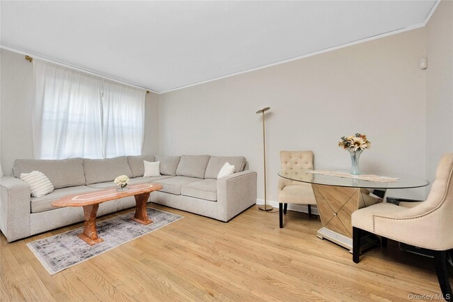 Building Photo - 141-42 78th Rd Unit 1D