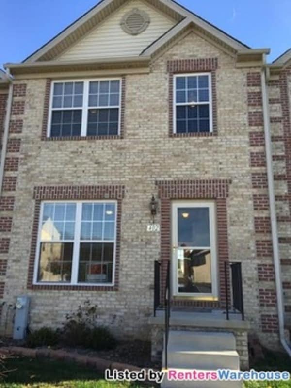 Building Photo - 402 Callander Way Rental