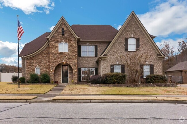 Building Photo - Spacious 4BR House in Olive Branch