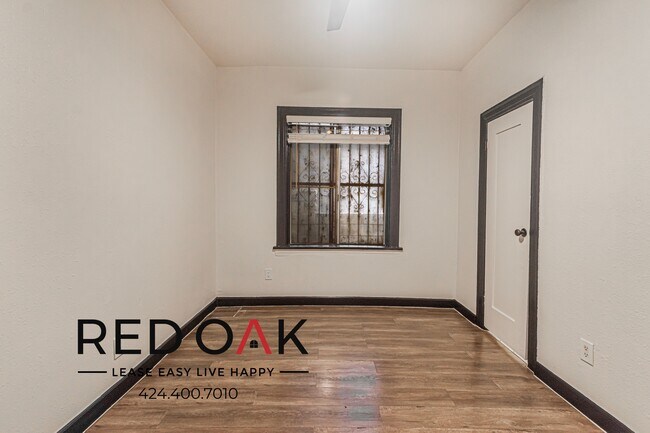 Photo - 5849 Sunset Blvd Unidad 111