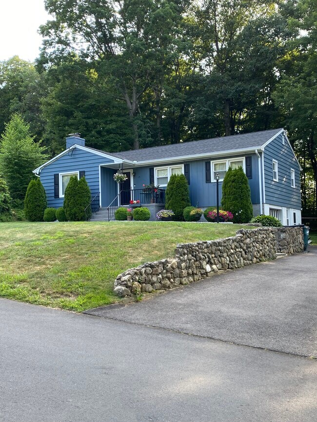 Photo - 15 Dorothy Ave