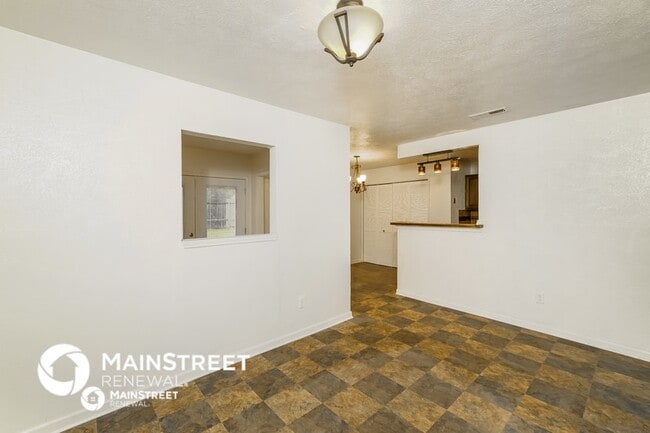 Photo - 2850 Canary Ln