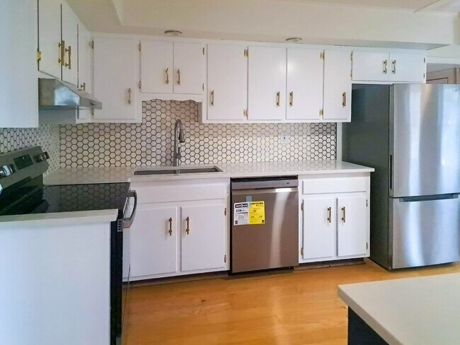 Photo - 651 Quinnipiac Ave Unit 2