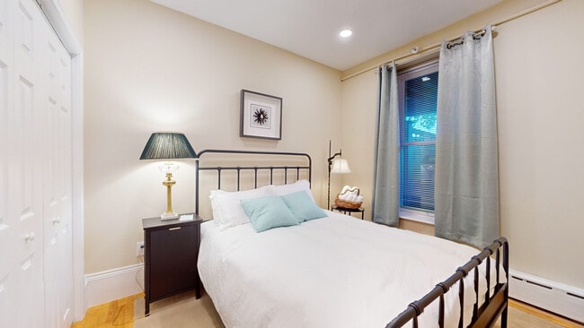 Photo - 290 Beacon St Unidad 3