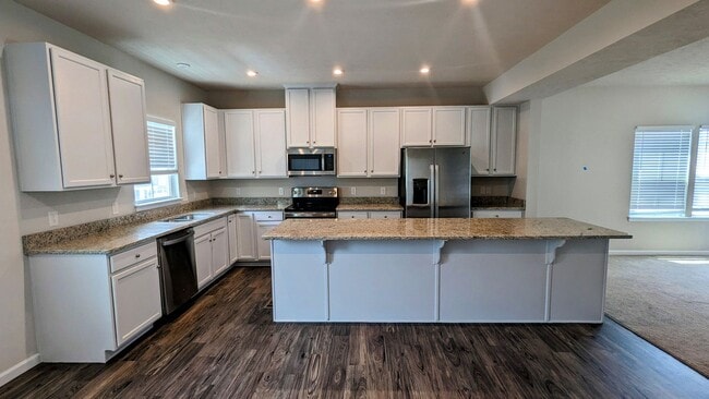 Photo - Luxury Townhome