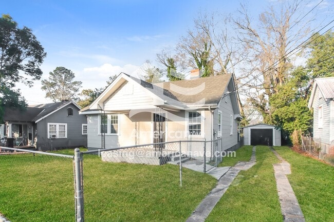 4005 7th Ave