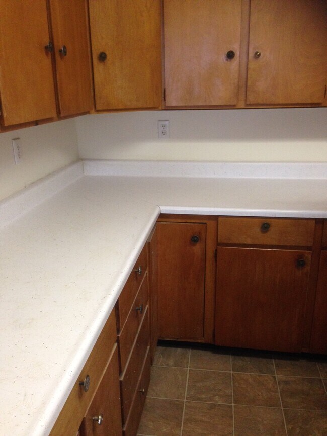 Photo - 615 NW State St Unidad Upper