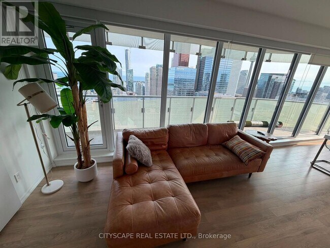 Photo - 197 Yonge St Unit 4909