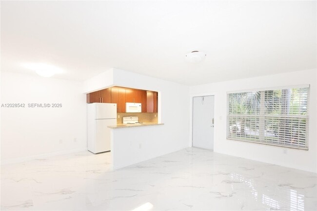 Photo - 1060 NE 78th St Unit 3