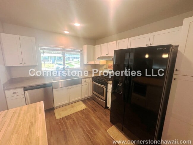 Photo - 911333-1333 Hoomahua St