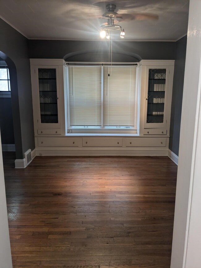 Photo - Lakewood Premier Apartments