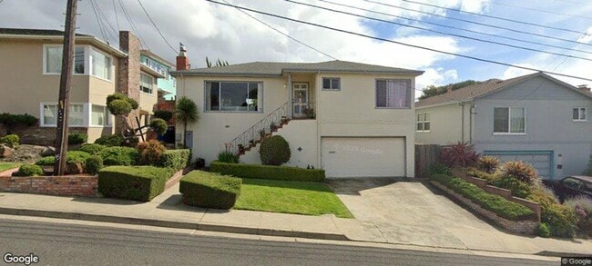 Building Photo - 2 Bed / 1 Bath Home with Yard in Desirable SSF Neighborhood