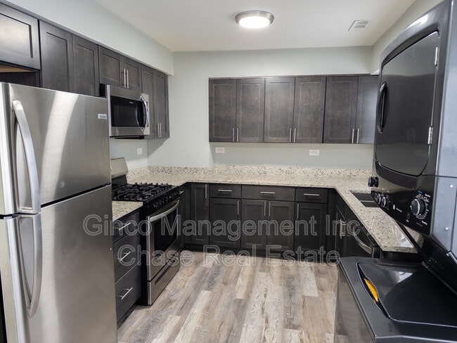 Photo - 104 Walnut St