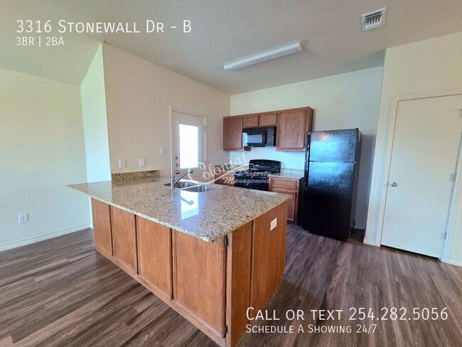 Photo - 3316 Stonewall Dr