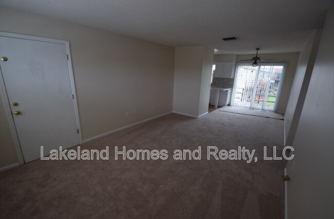 Photo - 1920 E Edgewood Dr