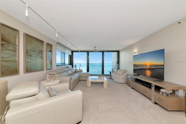 Photo - 101 Sunset Dr Unit PH3