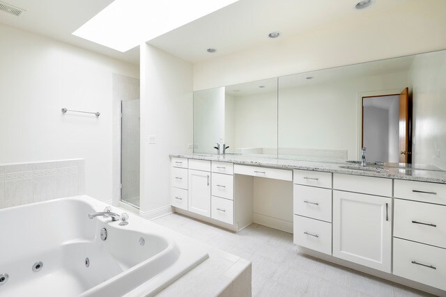 Photo - 1657 W Wrightwood Ave Unit 3w