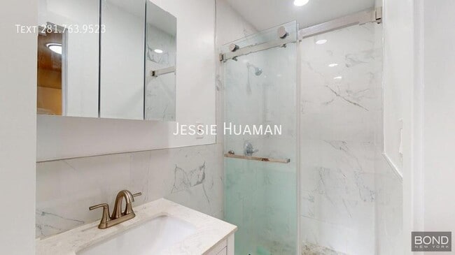 Photo - 1427 York Ave Unit 5GG