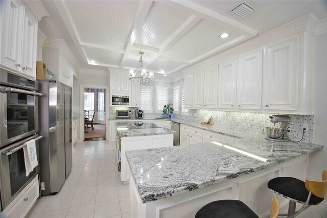 Photo - 615 Timber Cir